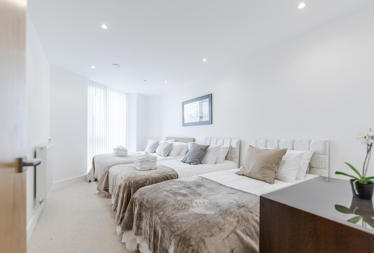 Luxury Stratford Apartment London Exterior photo